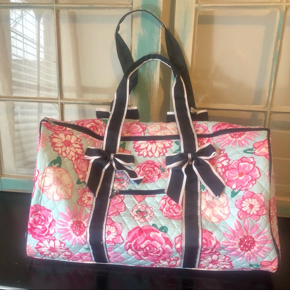 NWT Floral Duffle Bag Weekender Tote